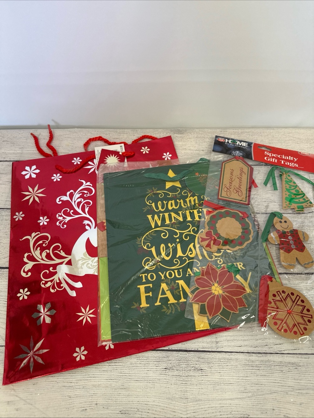 Christmas Gift Tags & Gift Bag Bundle 4 Pieces Yule Winter Solstice Gifts